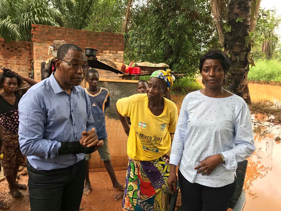 LA MINISTRE BAIKOUA VISITE LES POPULATIONS